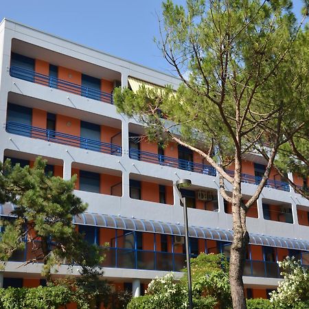 Appartamenti Tonin Bibione Exteriör bild
